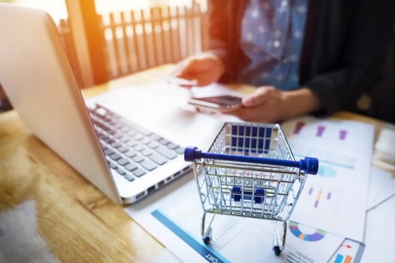 Ecommerce Business img